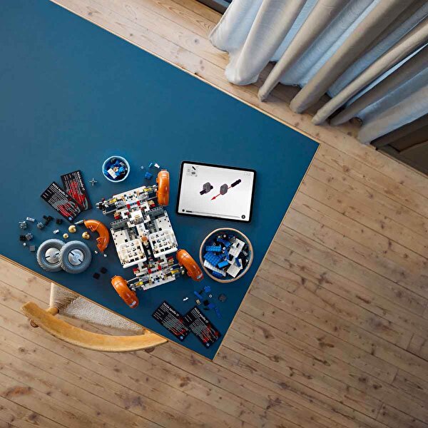 LEGO Technic NASA Apollo Ay Taşıtı – LRV 42182