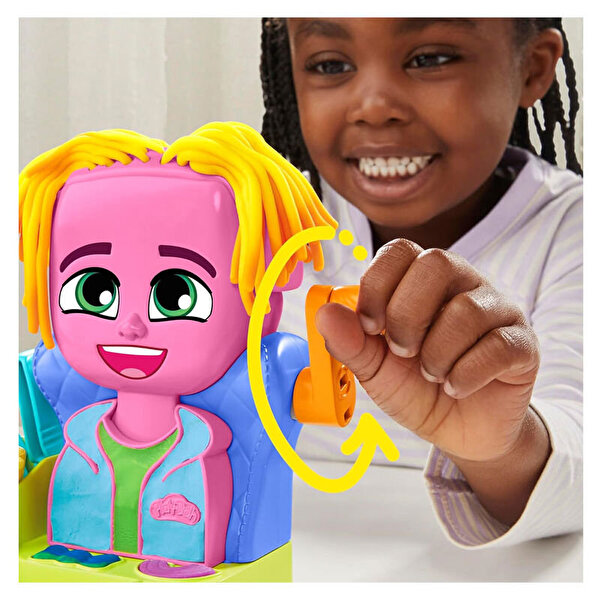 Play Doh Renkli Kuaför Salonu Oyun Seti F8807