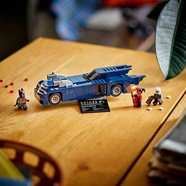 LEGO DC Batman: Batmobile ile Batman