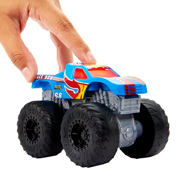 Hot Wheels Monster Trucks 1:43 Ölçekli Kükreyen Araçlar Race Ace HDX63