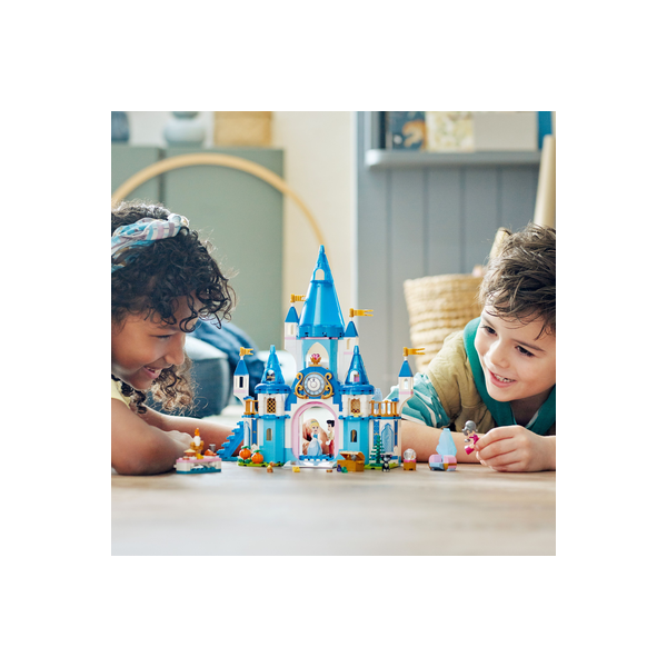 LEGO Disney Princess Sindirella ve Yakışıklı Prens'in Şatosu 43206