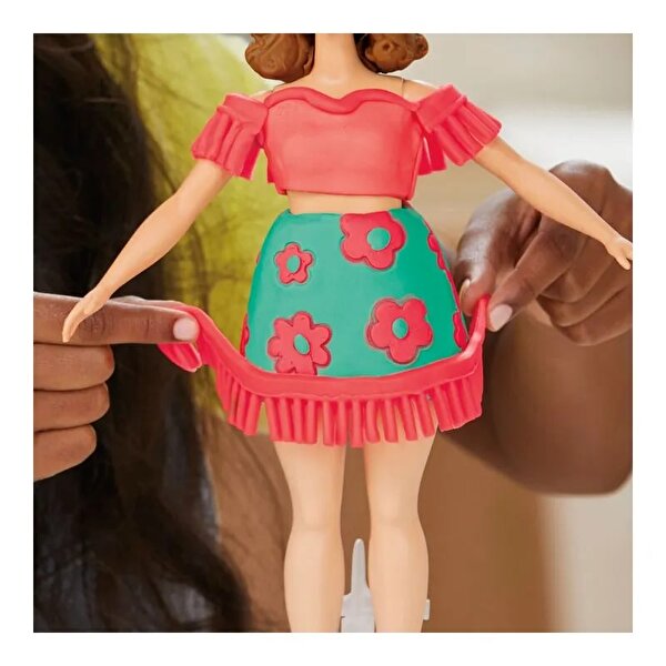 Play Doh Barbie Çiçekli ve Püsküllü Seti G1360
