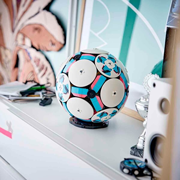 LEGO Editions Futbol Topu 43019