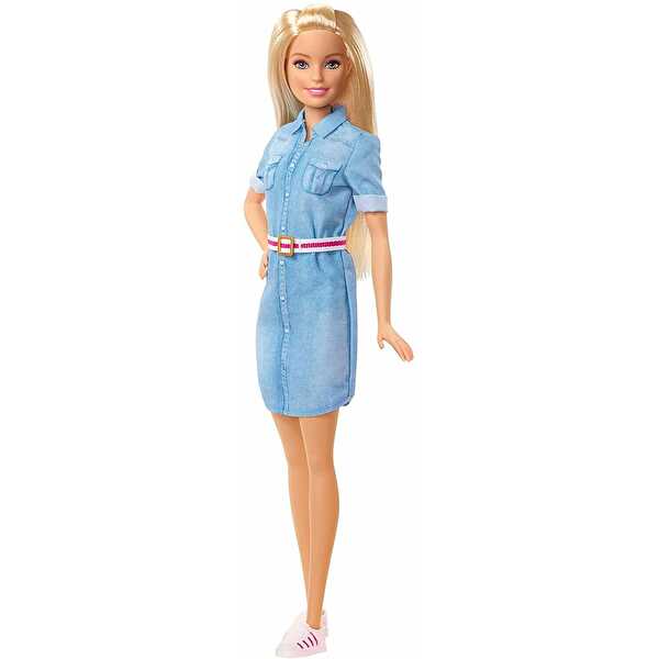 Barbie Seyahatte Bebeği GHR58