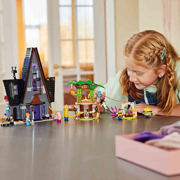 LEGO Despicable Me 4 Minyonlar ve Gru'nun Aile Köşkü 75583