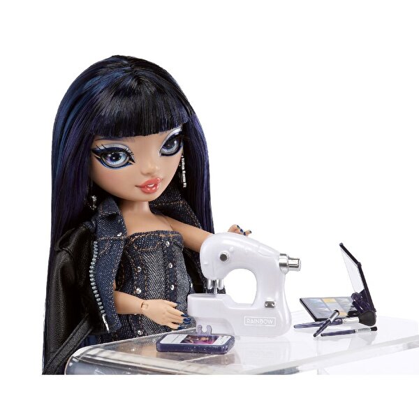 Rainbow High Fashion Doll Kim Nguyen