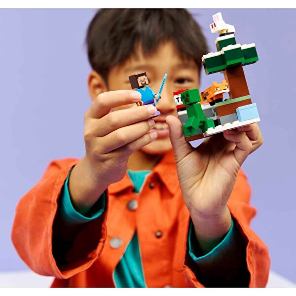 LEGO Minecraft Steve’in Tayga Macerası 21583