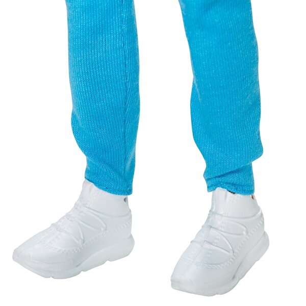 Barbie Ken 60. Yıl Bebeği Mavi Pantolonlu Beyaz Tişörtlü GRB43