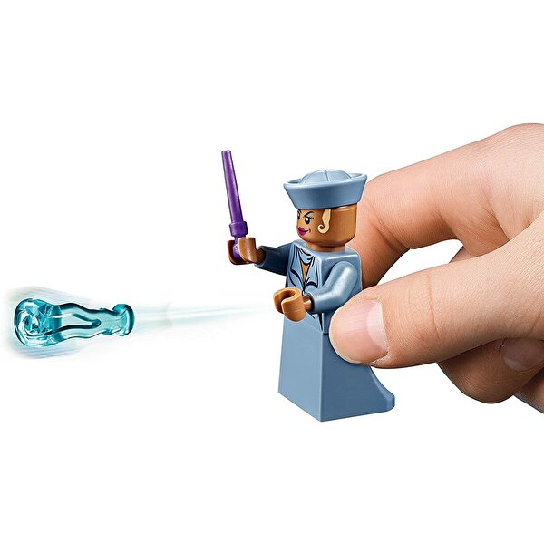 LEGO Fantastic Beasts Grindewald's Escape 75951