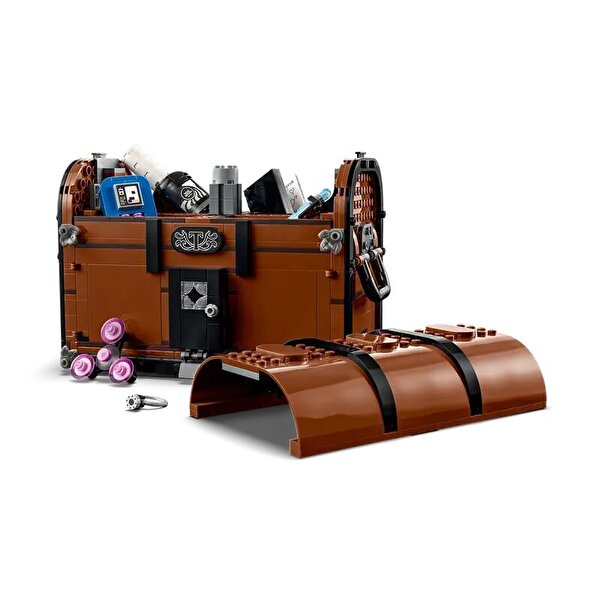 Lego Wednesday Thing's Apartment 76785