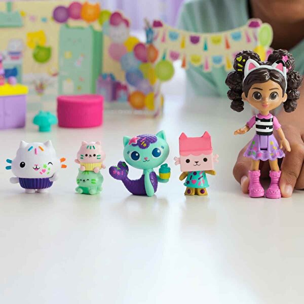 Gabby’s Dollhouse Cakey’in Doğum Günü