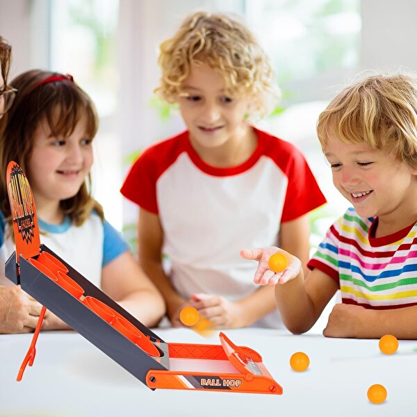 Ball Hop Top Fırlatma Oyunu