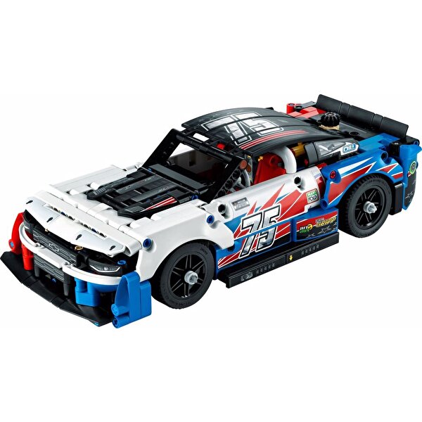 LEGO Technic NASCAR Yeni Nesil Chevrolet Camaro ZL1 42153