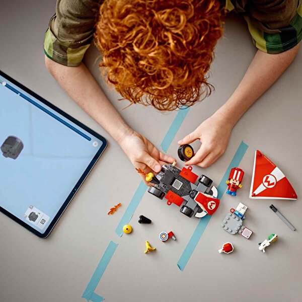 LEGO Super Mario: Mario Kart – Standard Kart 72032