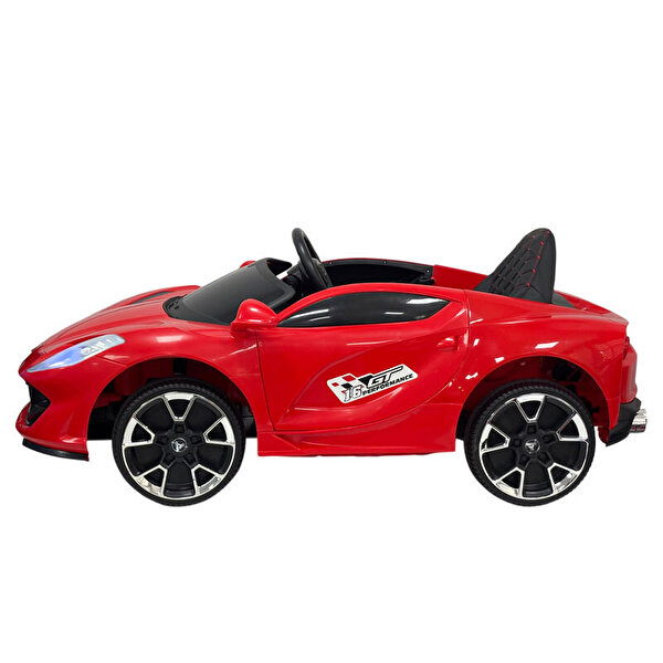 Favori Gt 12 Volt Akülü Araba Kırmızı