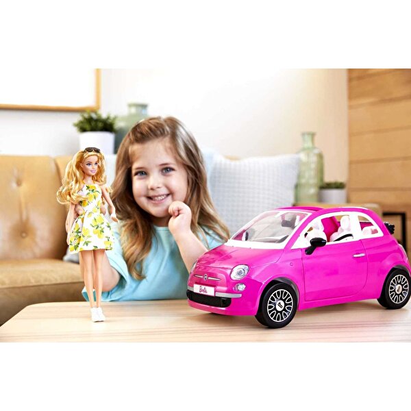 Barbie Bebek ve Fiat 500 Araç GXR57