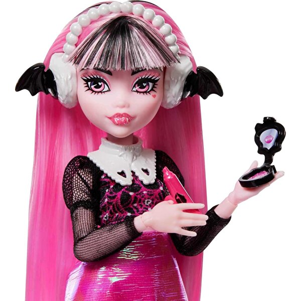 Monster High Gizemli Arkadaşlar 2.Seri Draculaura HNF73