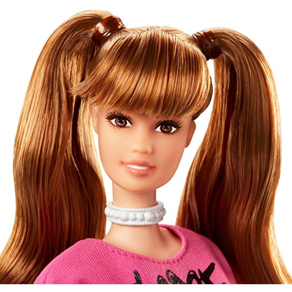 Barbie Büyüleyici Parti Bebekleri Love Desenli Pembe Elbiseli FJF44