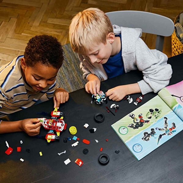 LEGO DREAMZzz Cooper’ın Kaplan Robotu ve Zero’nun Hot Rod Arabası 71497