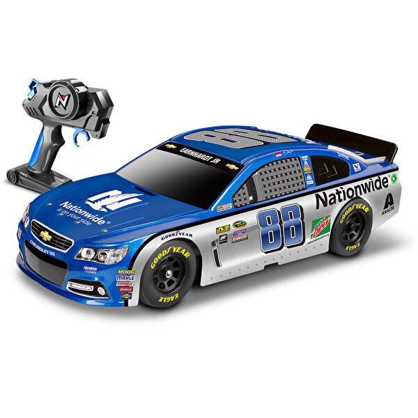 Nikko Uzaktan Kumandalı 1:16 Ölçekli Yarış Seti