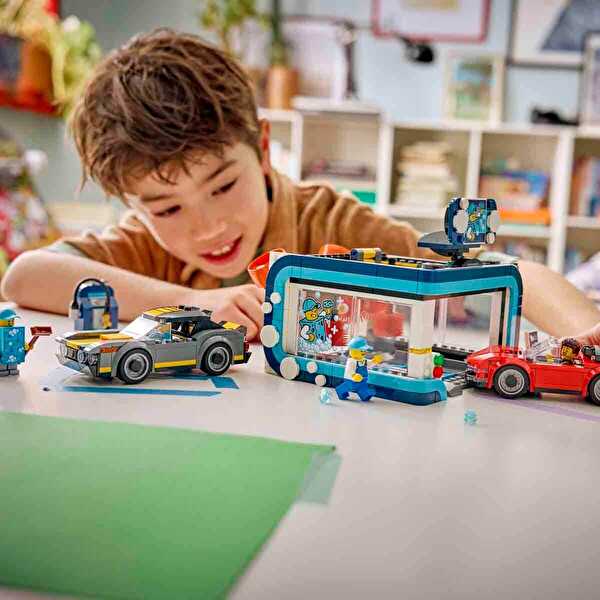 LEGO City Otomatik Araç Yıkama 60497