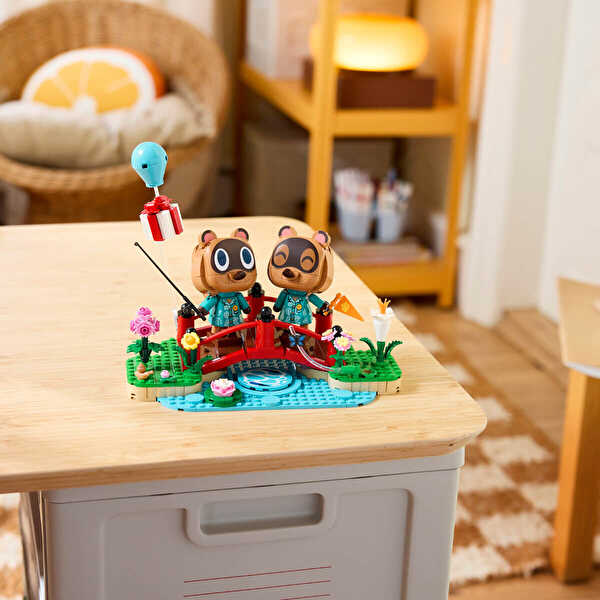 LEGO Animal Crossing Timmy ve Tommy’nin Eğlenceli Günü 77059
