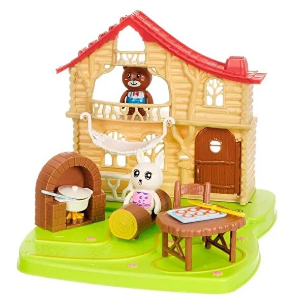 Kırmızı Çatılı Orman Evi ve Figürler