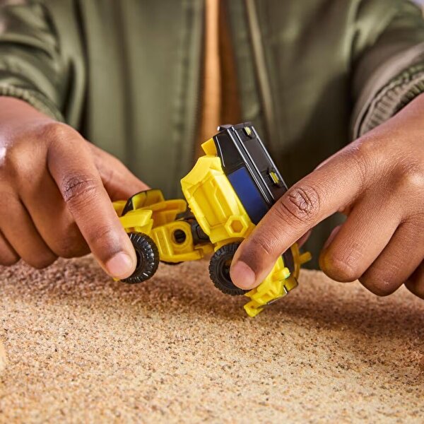 Transformers Cyberworld Cyber Changers Dönüşebilen Bumblebee G1041