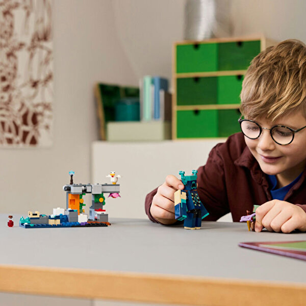 LEGO Minecraft Bekçi Karşılaşması 21274