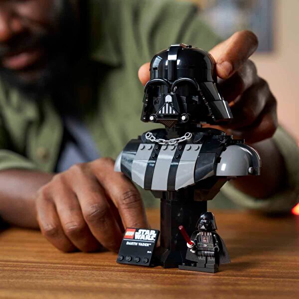 LEGO Star Wars Darth Vader Büstü 75439