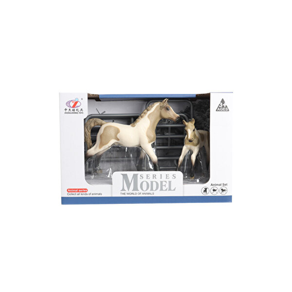 Animal World At ve Yavrusu