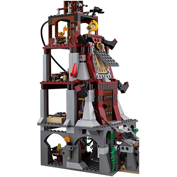 LEGO® Ninjago Lighthouse Siege
