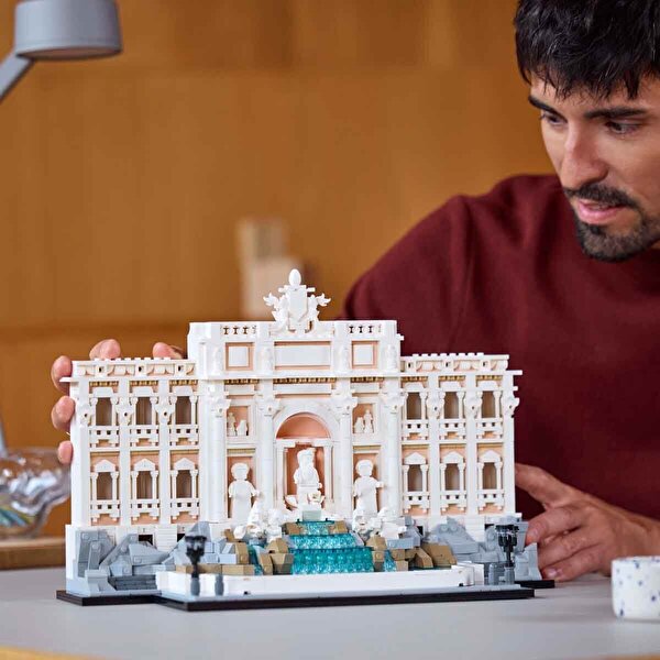 LEGO Architecture Trevi Çeşmesi 21062