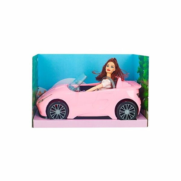 Cindy Bebek ve Spor Arabası