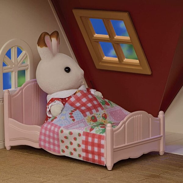 Sylvanian Families Kırmızı Çatılı Başlangıç Evi