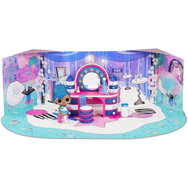 L.O.L. Bebek ve Mobilya Oyun Seti S2 Independent Queen ve Backstage