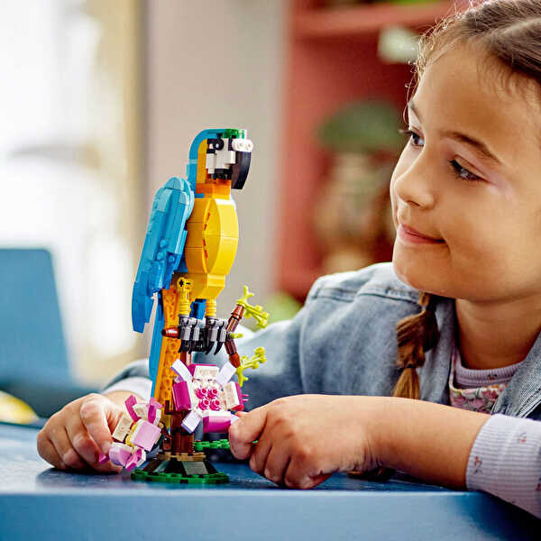 LEGO Creator 3’ü 1 Arada Egzotik Papağan 31136