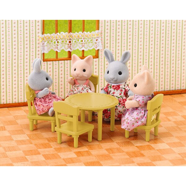 Sylvanian Families Masa ve Sandalye Seti