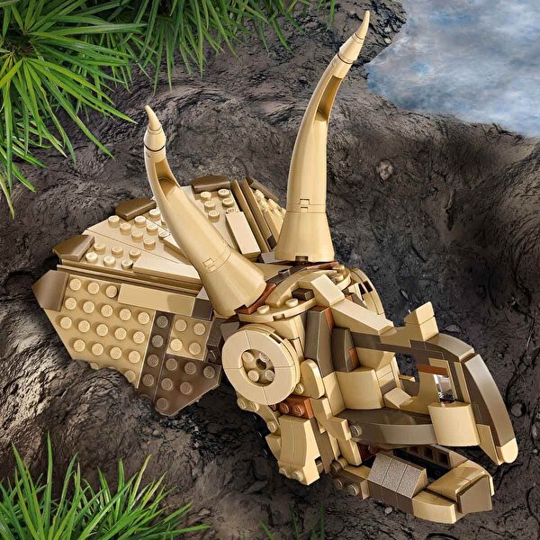LEGO Jurassic World Dinozor Fosilleri: Triceratops Kafatası 76969