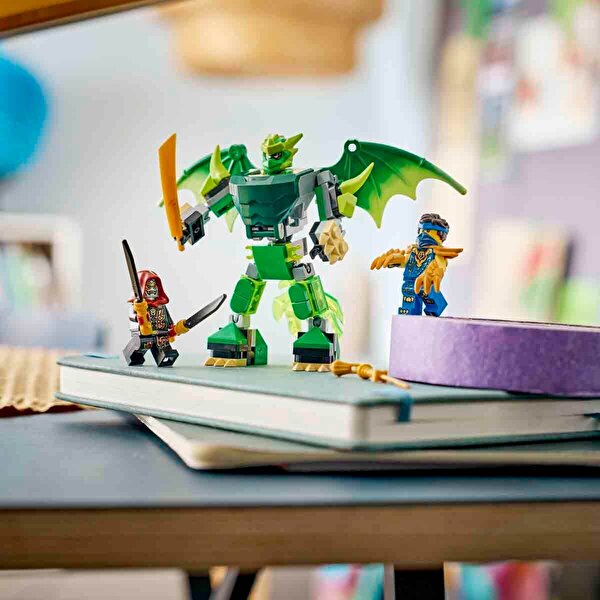 LEGO Ninjago Lloyd’un Ejderha Robotu Savaş Paketi 71862