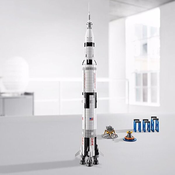 LEGO® NASA  Apollo Saturn 92176