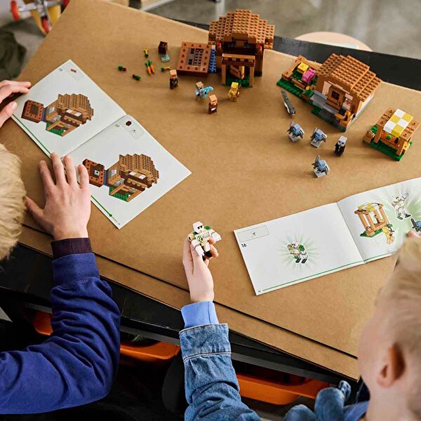 LEGO Minecraft Evoker Köy Saldırısı 21596