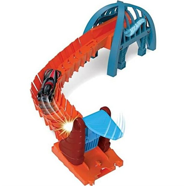 Hot Wheels Şehirde Yaratık Macerası Oyun Seti Serisi Yılanlı Köprü Saldırısı GJK88