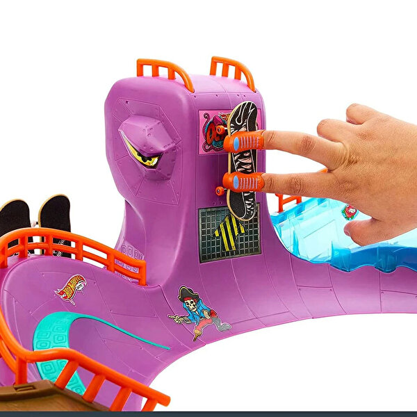 Hot Wheels Skate Ahtapot Kaykay Parkı Oyun Seti HMK01