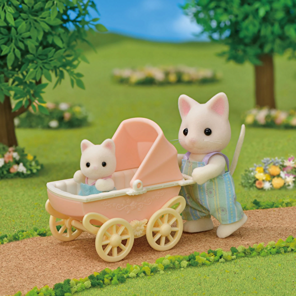 Sylvanian Families Çiçekli Kedi Baba ve Bebek Arabası Seti