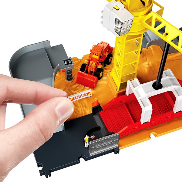 Matchbox Aksiyon Sürücüleri İnşaat Alanı Oyun Seti HDL33