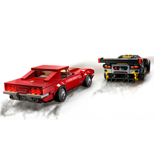 LEGO Speed Champions Chevrolet Corvette C8.R Yarış Arabası ve 1968 Chevrolet Corvette 76903