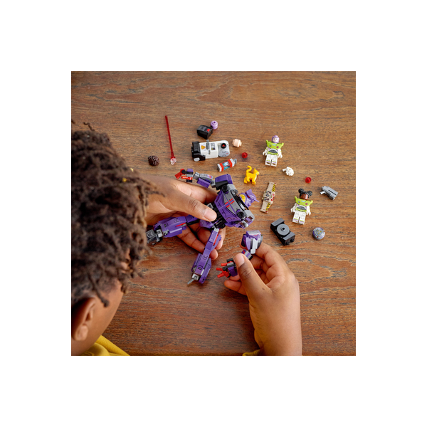 LEGO Disney And Pixar's Lightyear Zurg Savaşı 76831