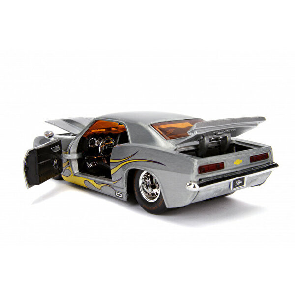 1:24 Jada 1969 Chevy Camaro Wave 3