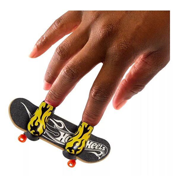 Hot Wheels Skate Parmak Kaykay ve Ayakkabı Paketleri Flame Thrower HVJ84